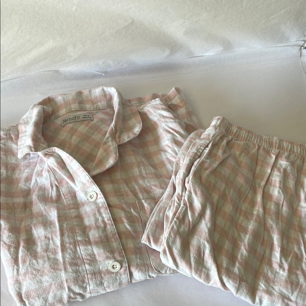 Femofit Plaid Pajama Set